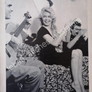 CARTEL ANTIGUO ORIGINAL DE NOTA. Y GRABADO BRIGITTE BARDOT 1950s