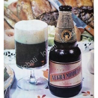 CARTEL ANTIGUO ORIGINAL DE AFICHES RETRO CERVEZA NEGRA MODELO 1970s /210(8)