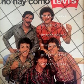 CARTEL RETRO ERNESTO LAGUARDIA Y MANUAL SAVAL CAMISAS LEVI`S 1979