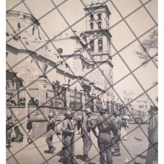 AFICHE RETRO SOLDADOS EN LA CATEDRAL 1960s